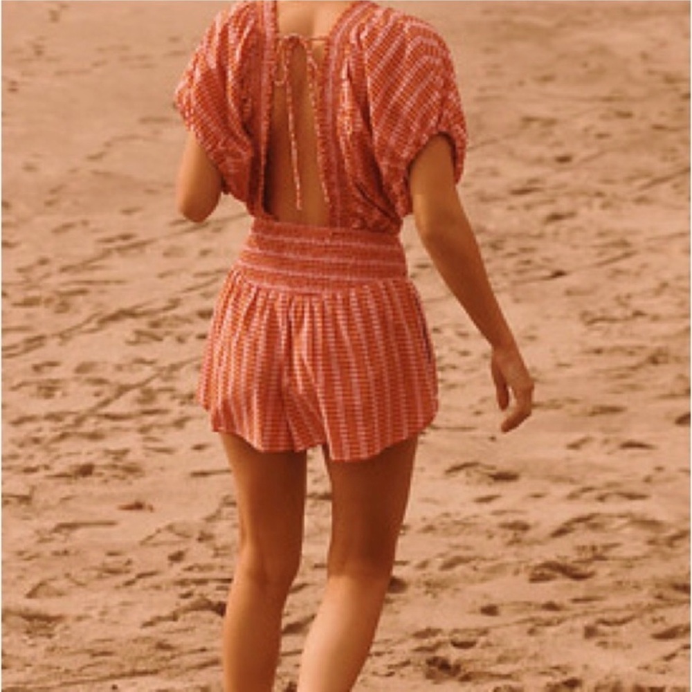 Anthropologie 100% Cotton Pink and Coral Gingham Smocked Romper - Picture 2 of 14